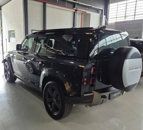 LAND ROVER DEFENDER 2.0 P300 GASOLINA 110 SE AWD AUTOMÁTICO